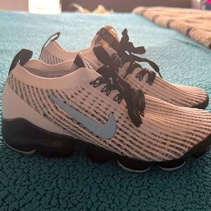 Nike running shoes size 7